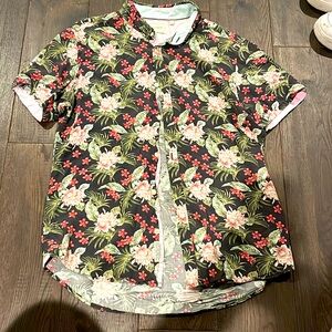 7 Diamond Nice Hawaiian button down short sleeve shirt
